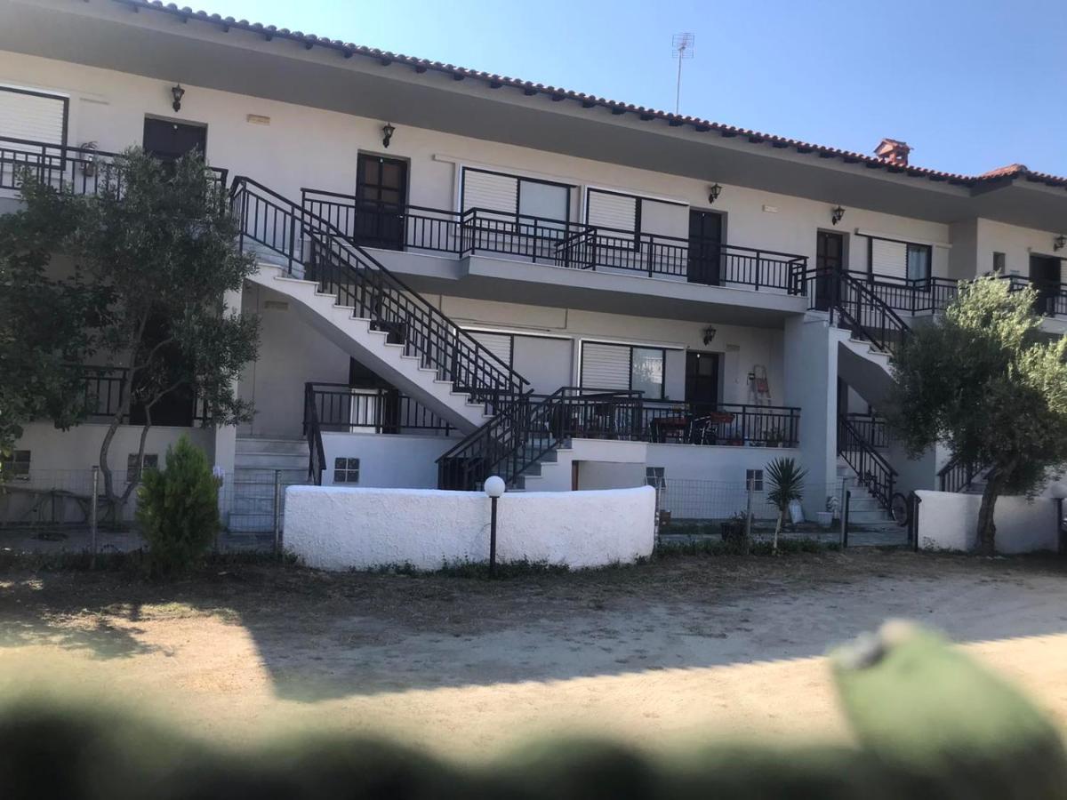 Ferienwohnung Iris Pefkochori Exterior foto