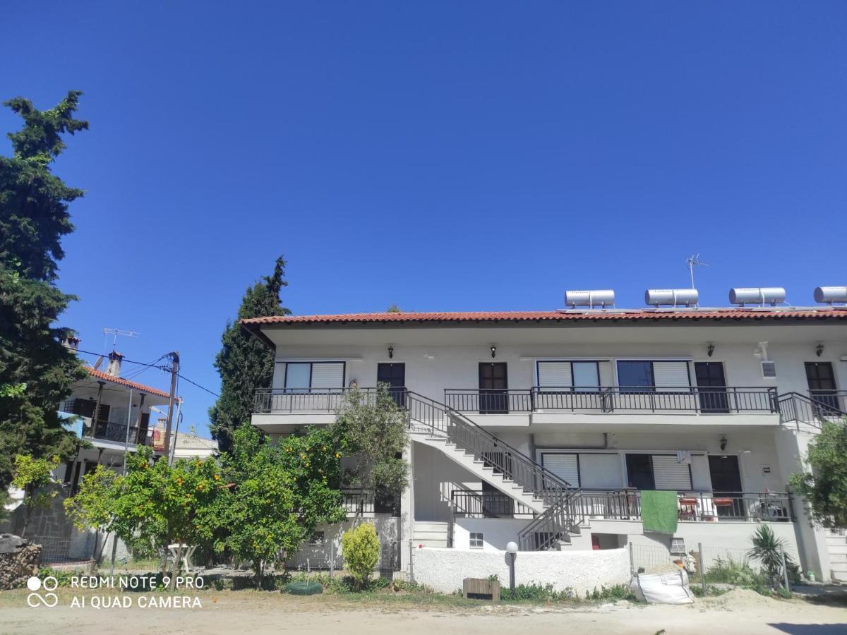 Ferienwohnung Iris Pefkochori Exterior foto