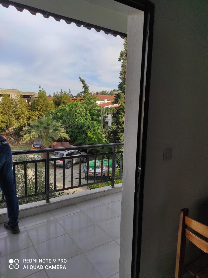 Ferienwohnung Iris Pefkochori Exterior foto